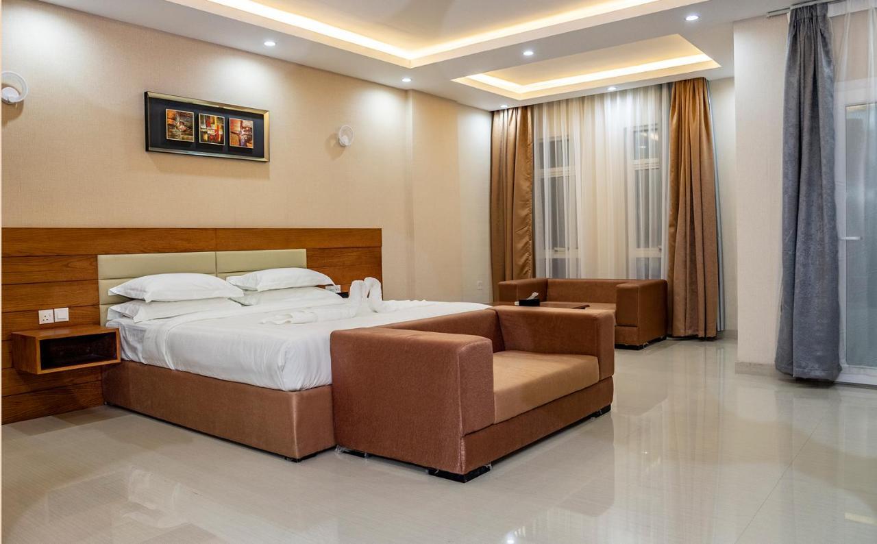 Red-5 - Al Safa Suites Salalah Exterior foto